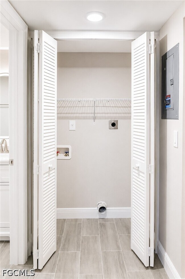 Photo - 16341 Dublin Cir Unit 105