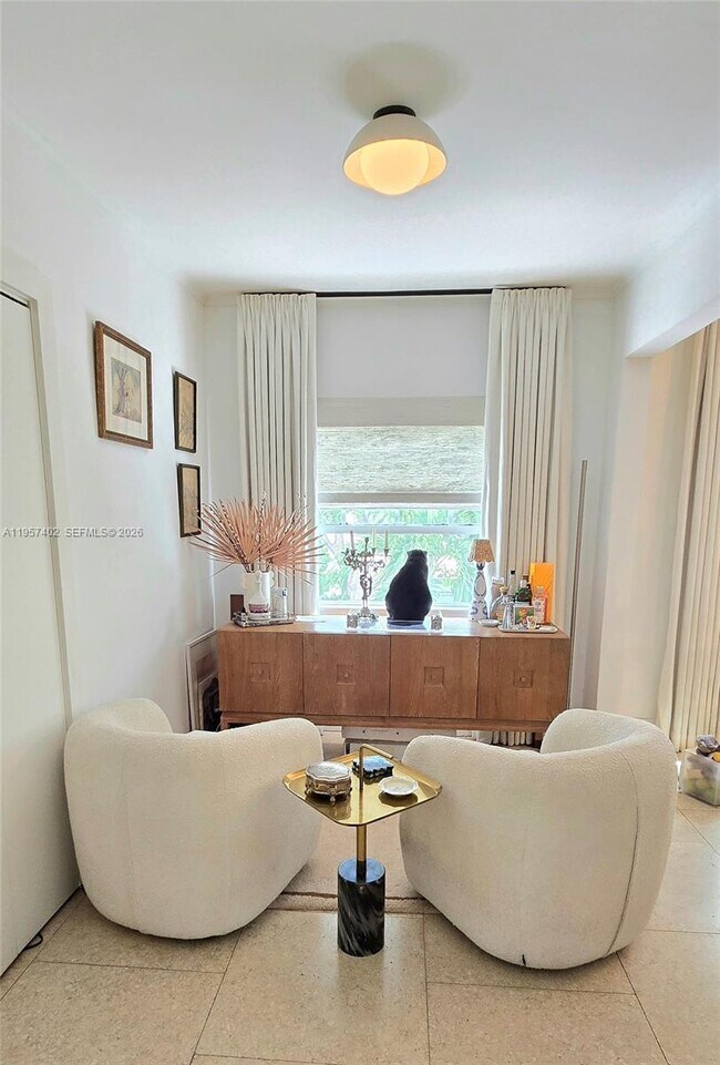 Photo - 932 15th St Unit 2