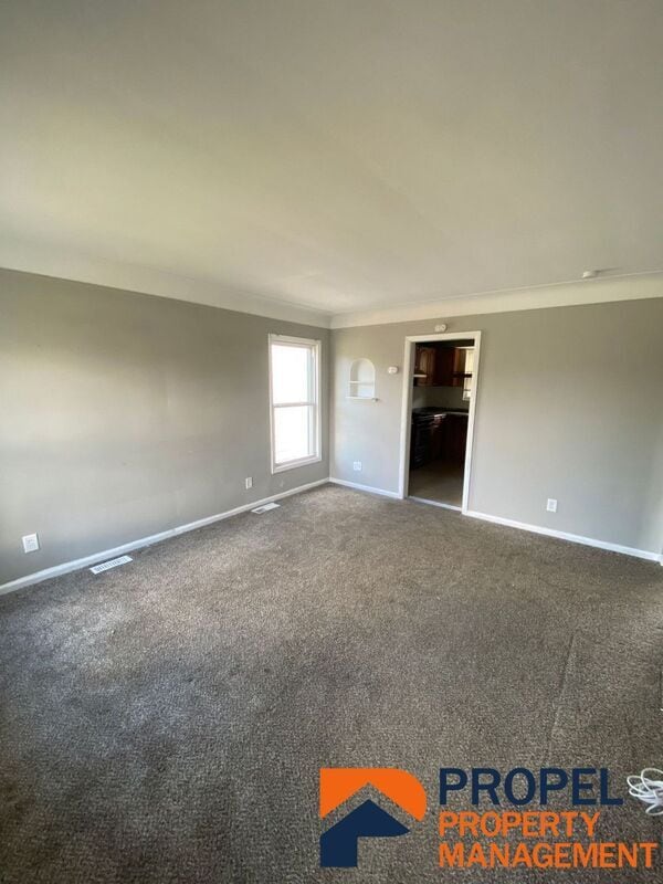 Photo - 1537 Chandler Ave