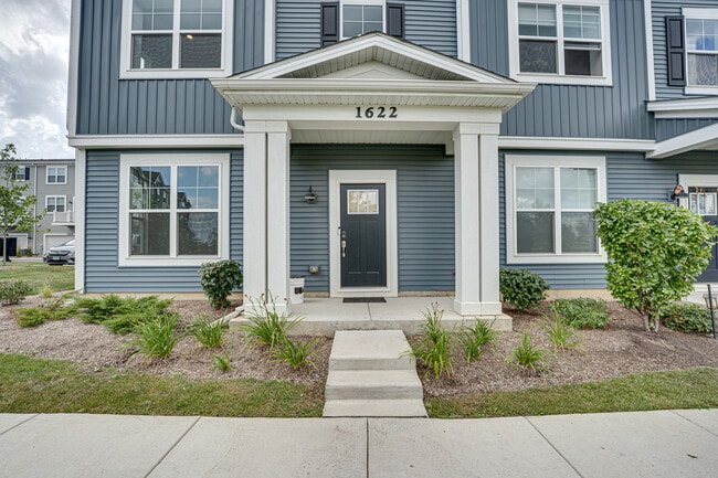 Photo - 1622 Albany St