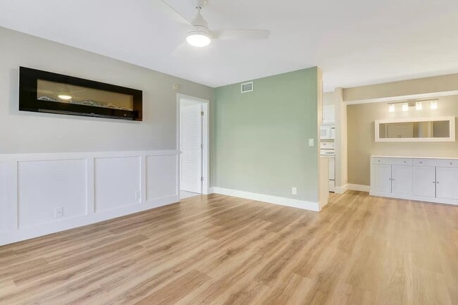 Photo - 6341 Chasewood Dr Unit C