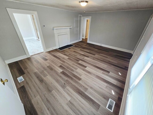 Photo - Great 2 bedrooms Home
