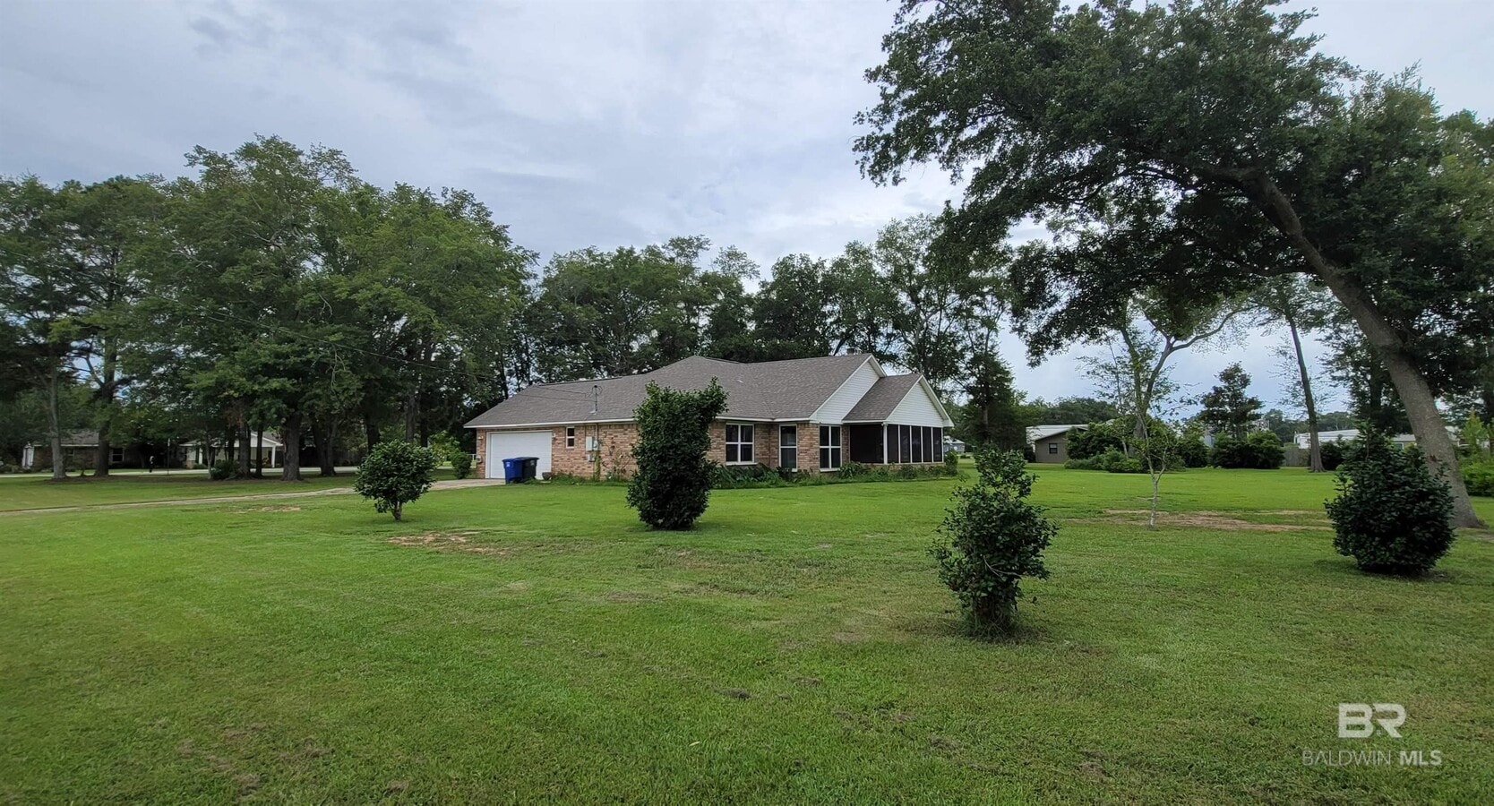 Photo - 1000 N Alston St