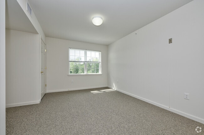 1BR,1BA - 744 SF - Bedroom