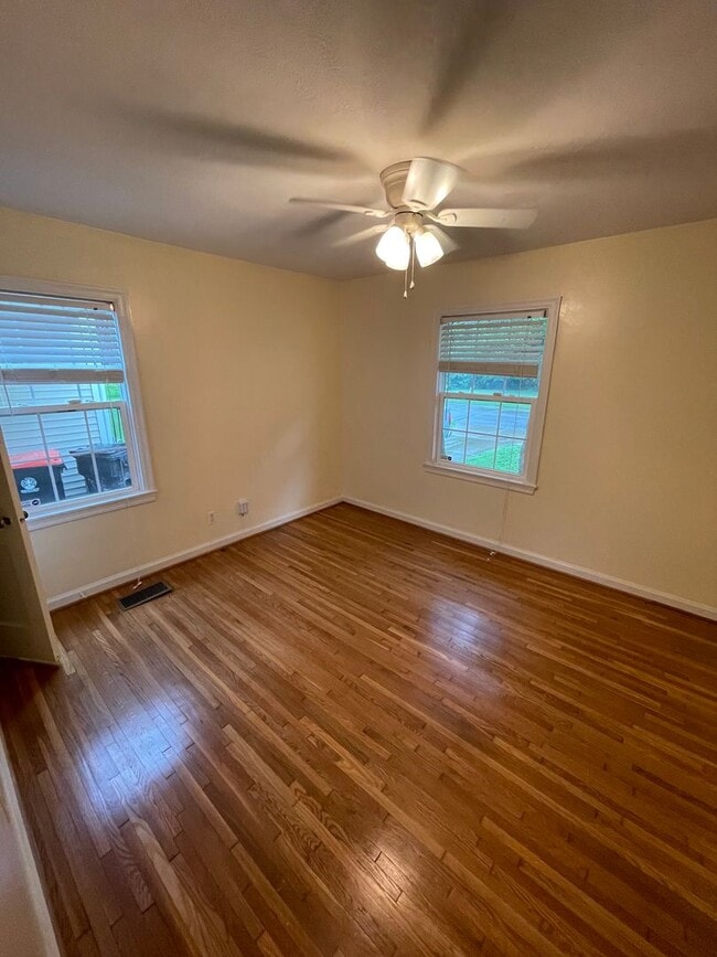 Photo - Cute 2 Bedroom Home Near The Fair Grounds