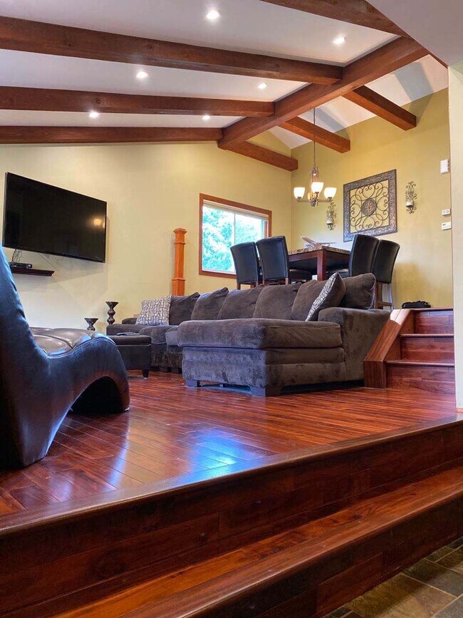 Photo - 21W060 Eagle Terrace