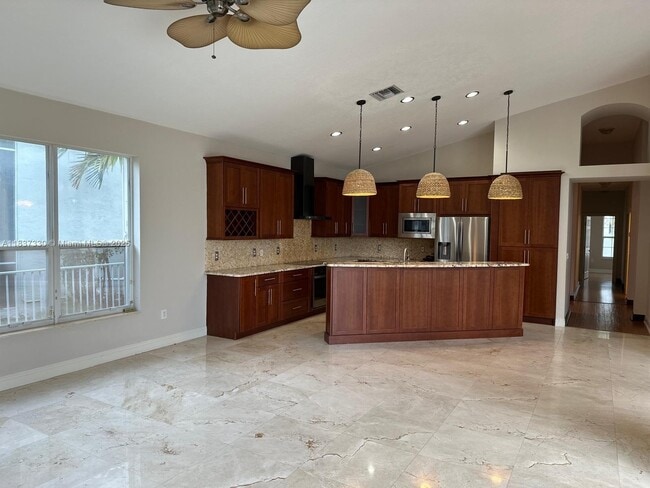 Building Photo - 18580 SW 44th St Rental