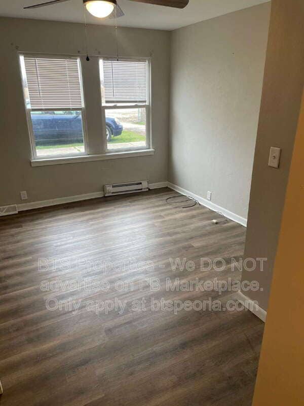 Photo - 119 Vanburen Ct Unit 2