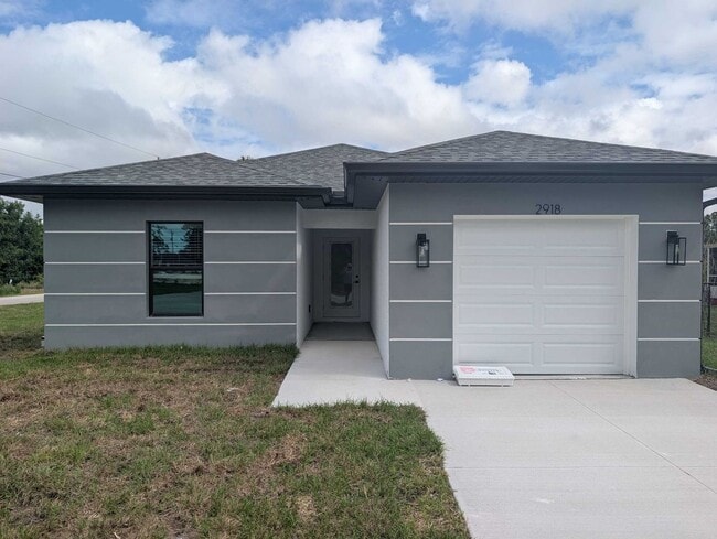 Building Photo - 2918 16th St W