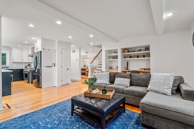Photo - 53 W Plain St