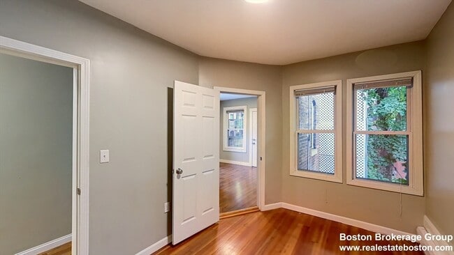 Photo - 4A Weld Ave Unit 2