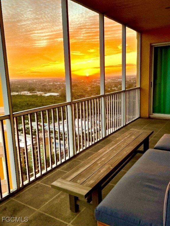 Photo - 2745 First St Unidad 2306