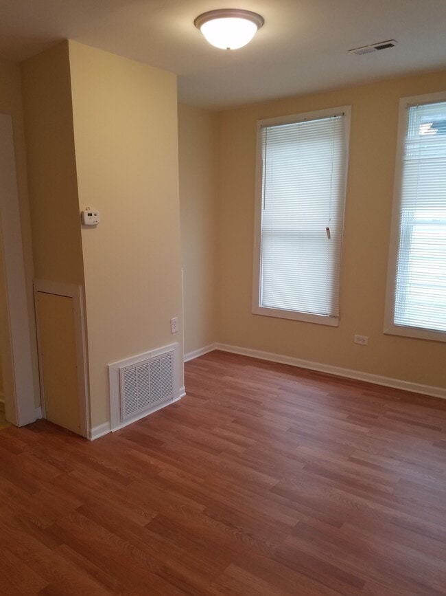 Photo - 3515 W McLean Ave Unit 2