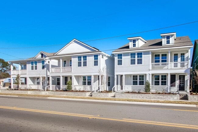 Photo - 408 S 8th St