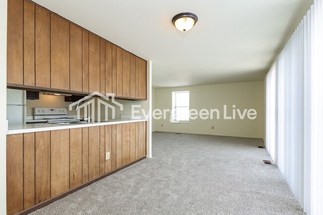 Photo - 5839 Troy Villa Blvd