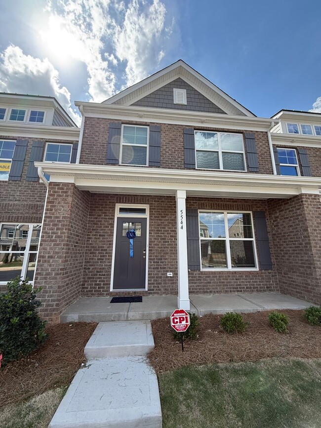 Brand New Townhome in Hickory Ridge School... - Brand New Townhome in Hickory Ridge School...