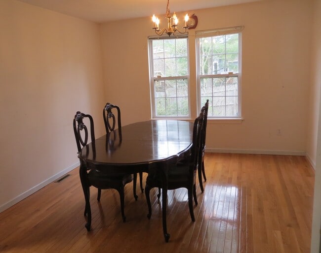 Photo - 64 Lilac Cir