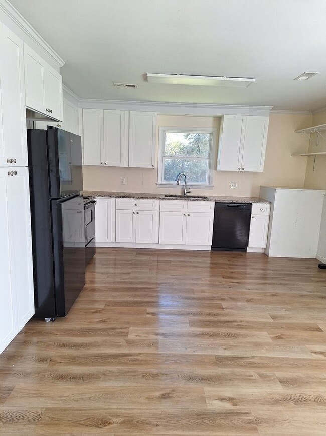 Photo - 91 Holland Dr Unidad 91 Holland - Apt. B