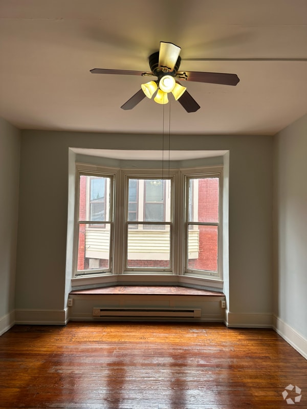 Building Photo - 740 Cumberland St Unit 2R Rental
