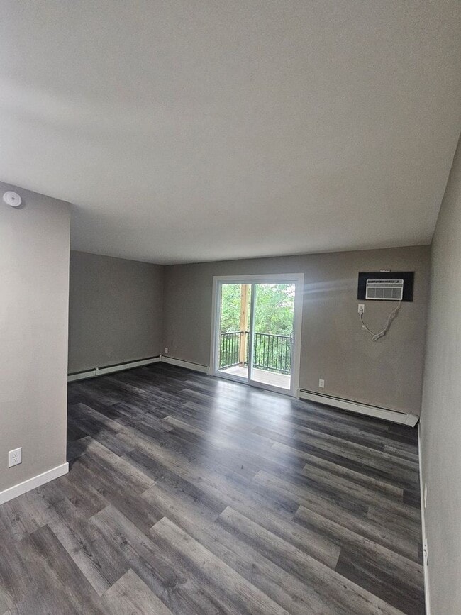 Photo - 1710 Elder St. (10 Unit)