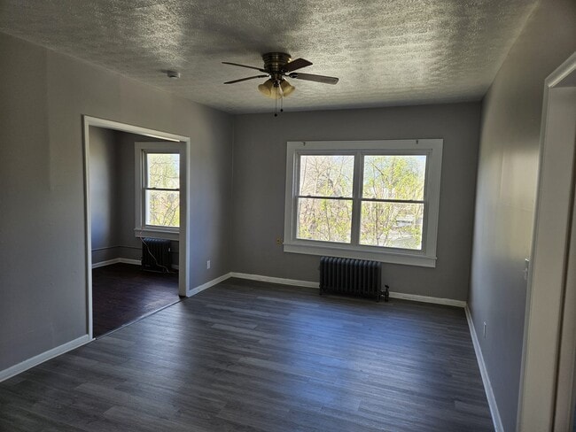 Photo - 392 E 147th St Unit 12