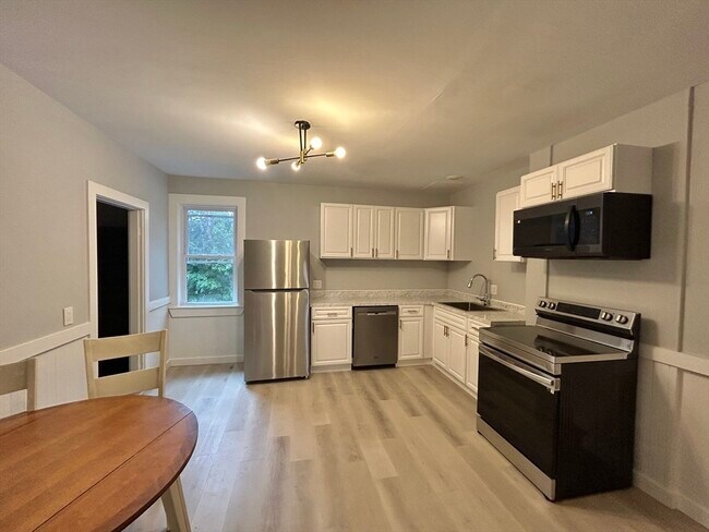 Photo - 36 Overlook St