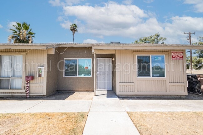 Building Photo - 1244 Virginia Ave Unit Apt C