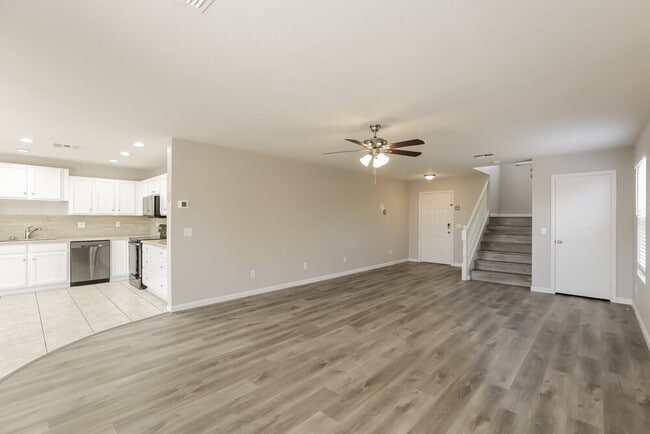 Photo - 2217 E 35th Ave