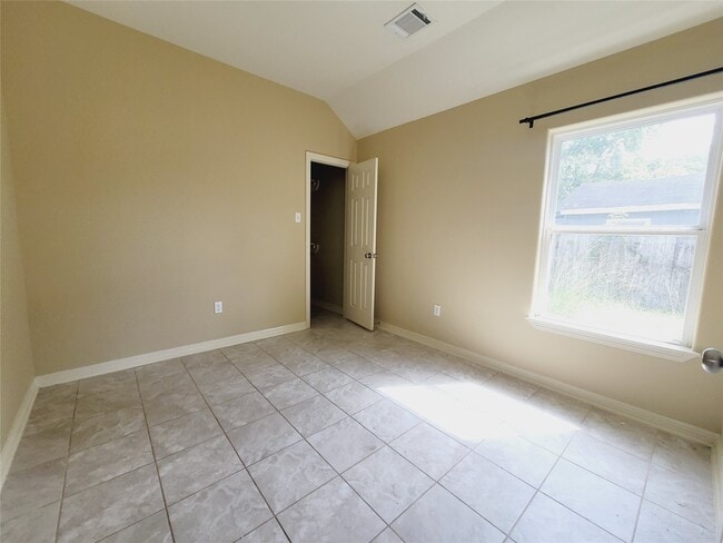 Photo - 8031 Canyon St