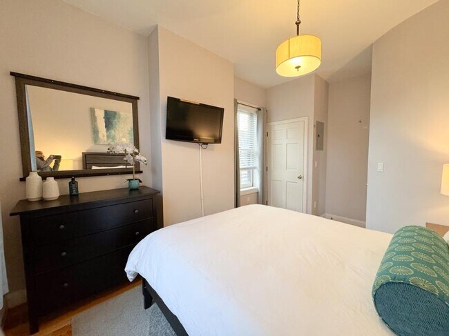 Photo - 2 bedroom in Brookline MA 02445 Unit #3B