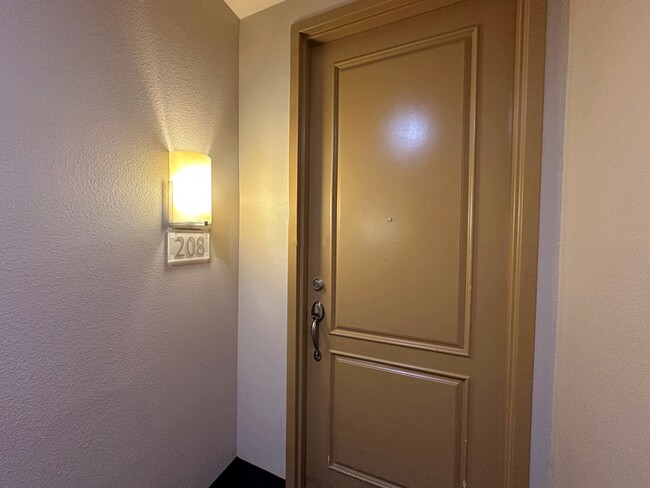 Photo - FREE WEEK PROMO! 2 BEDROOM 2 BATH GUARD GA... Unit 208