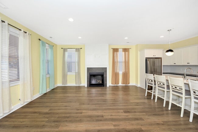 Photo - 2907 8th Ave SW