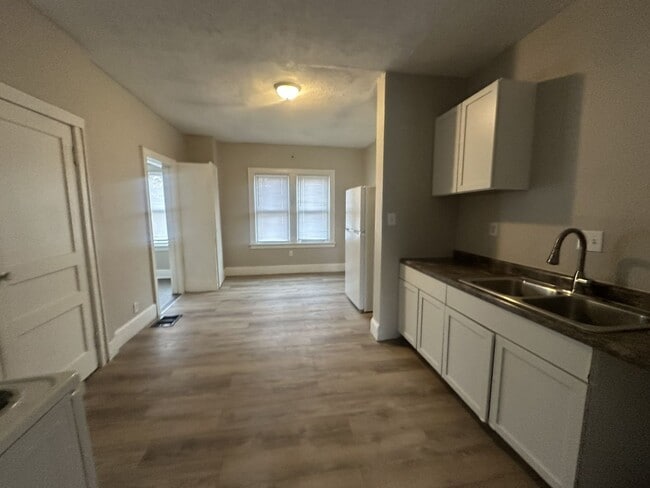 Photo - 3 Bedroom West Side House