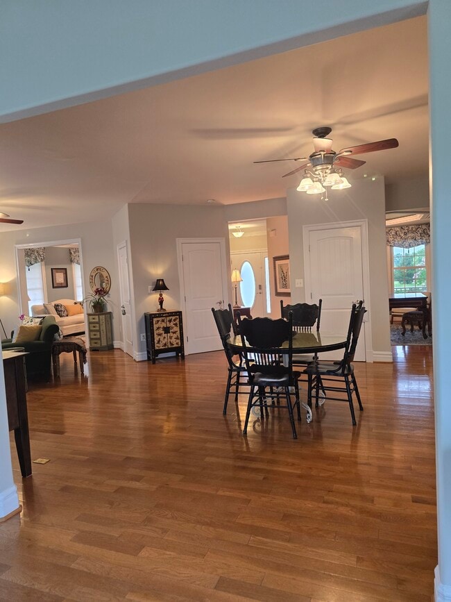 Photo - 10850 Misty Creek Ct Unit Room #1