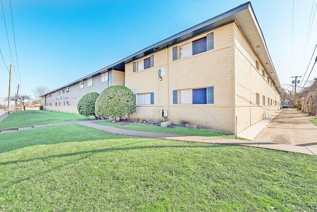 Orchard Hills Apartments - Orchard Hills