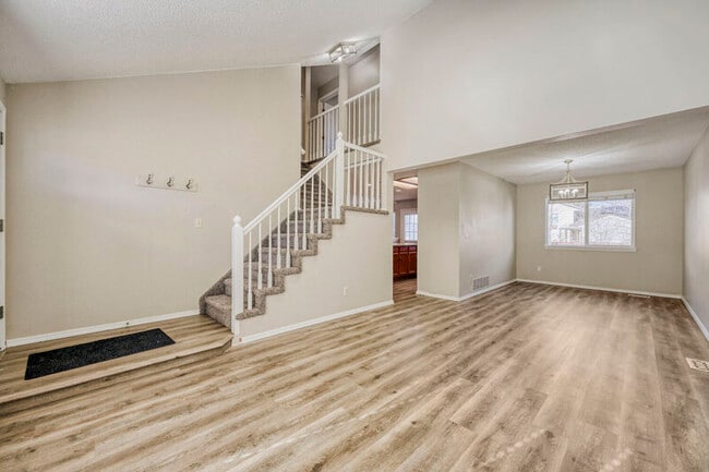 Photo - 8420 Ilex Dr