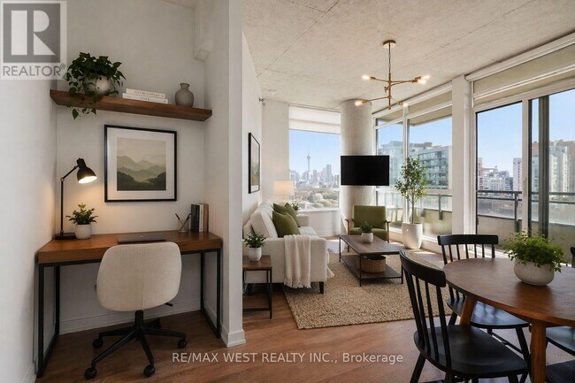 Photo - 20 Minowan Miikan Ln Unité 1105