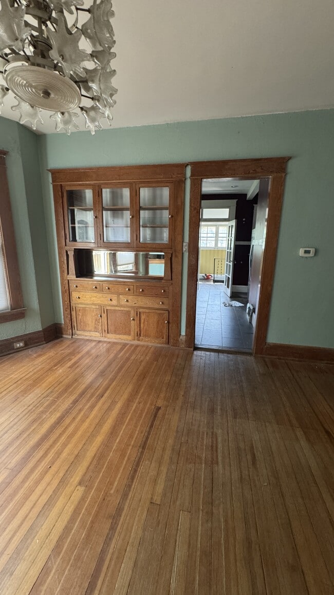 Photo - 2621 N York Ct