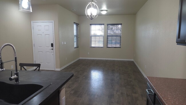 Photo - 1831 Portland Gold Dr