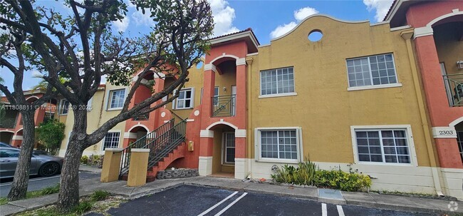 Building Photo - 13407 SW 154th St Unit 2305 Rental