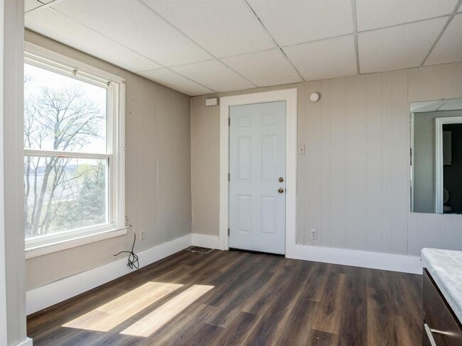 Photo - 119 Pine Ave Unidad F