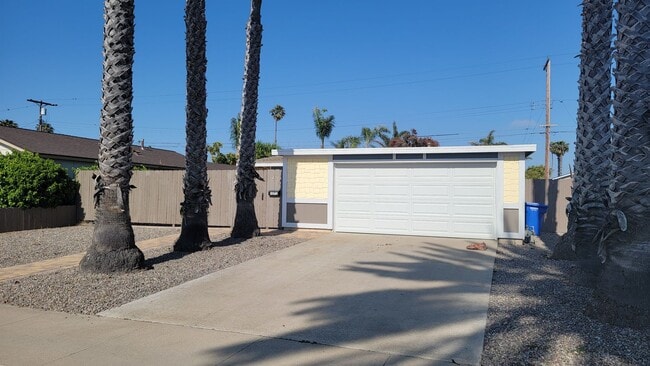 3 Bed, 2 Bath House for Rent - 3 Bed, 2 Bath House for Rent