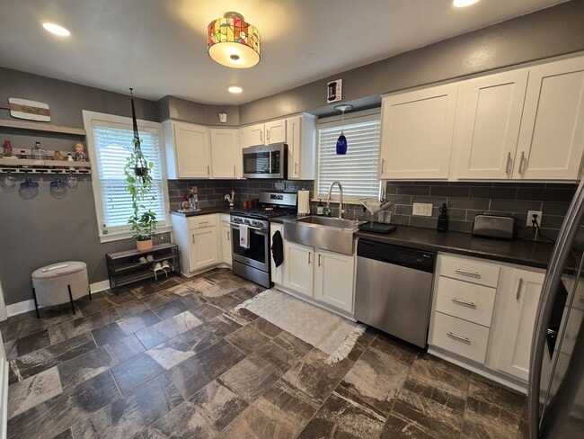 Photo - 507 E Lakeview Ave