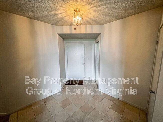 Photo - 5505 Seminary Rd Unit APT 2112 N