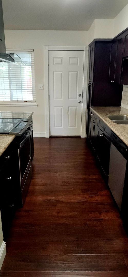 Photo - Beautiful Home with Pool, Garage – Availab...