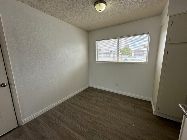 Photo - 2508 E Mesquite Ave Unidad Apt 4