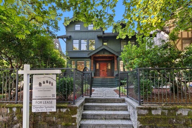 Stunning 1909 Craftsman w/ AC in Coveted Capitol Hill