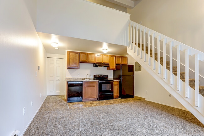 Green Pine Acres Apartments