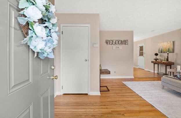 Photo - 1712 Scampton Dr