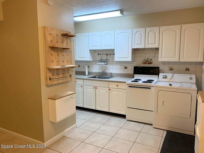 Photo - 55 Needle Blvd